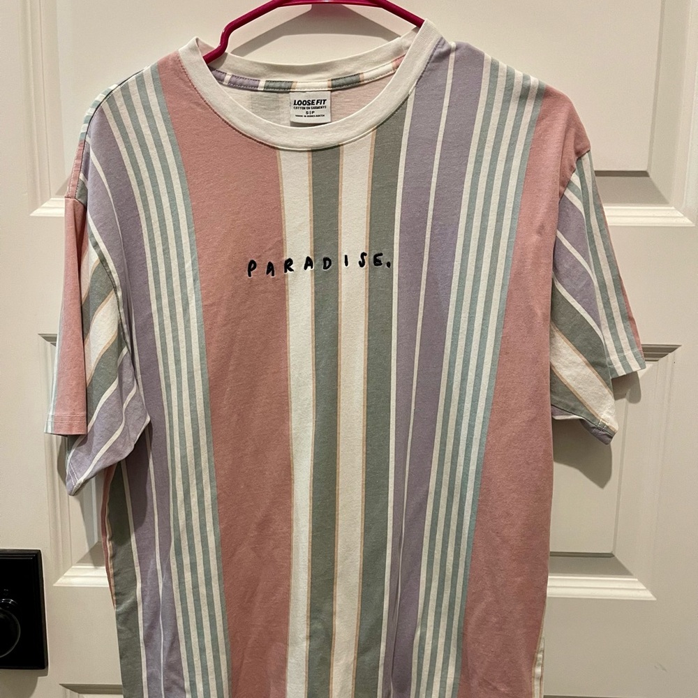 Men’s small cotton tee